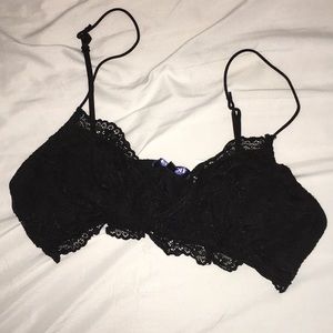 Tildon Black bralette